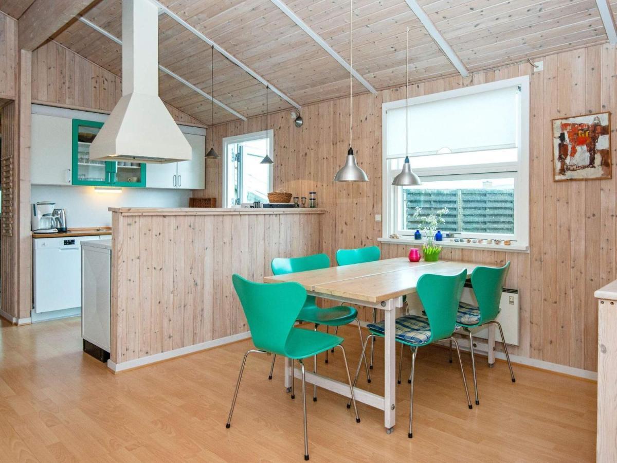 6 Person Holiday Home In Fan Fanø Eksteriør billede